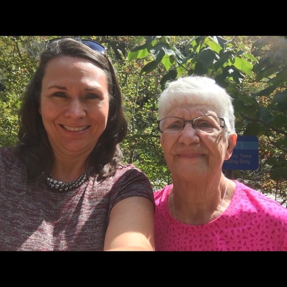 Meet your Posher, Patty - Picture 3 of 3